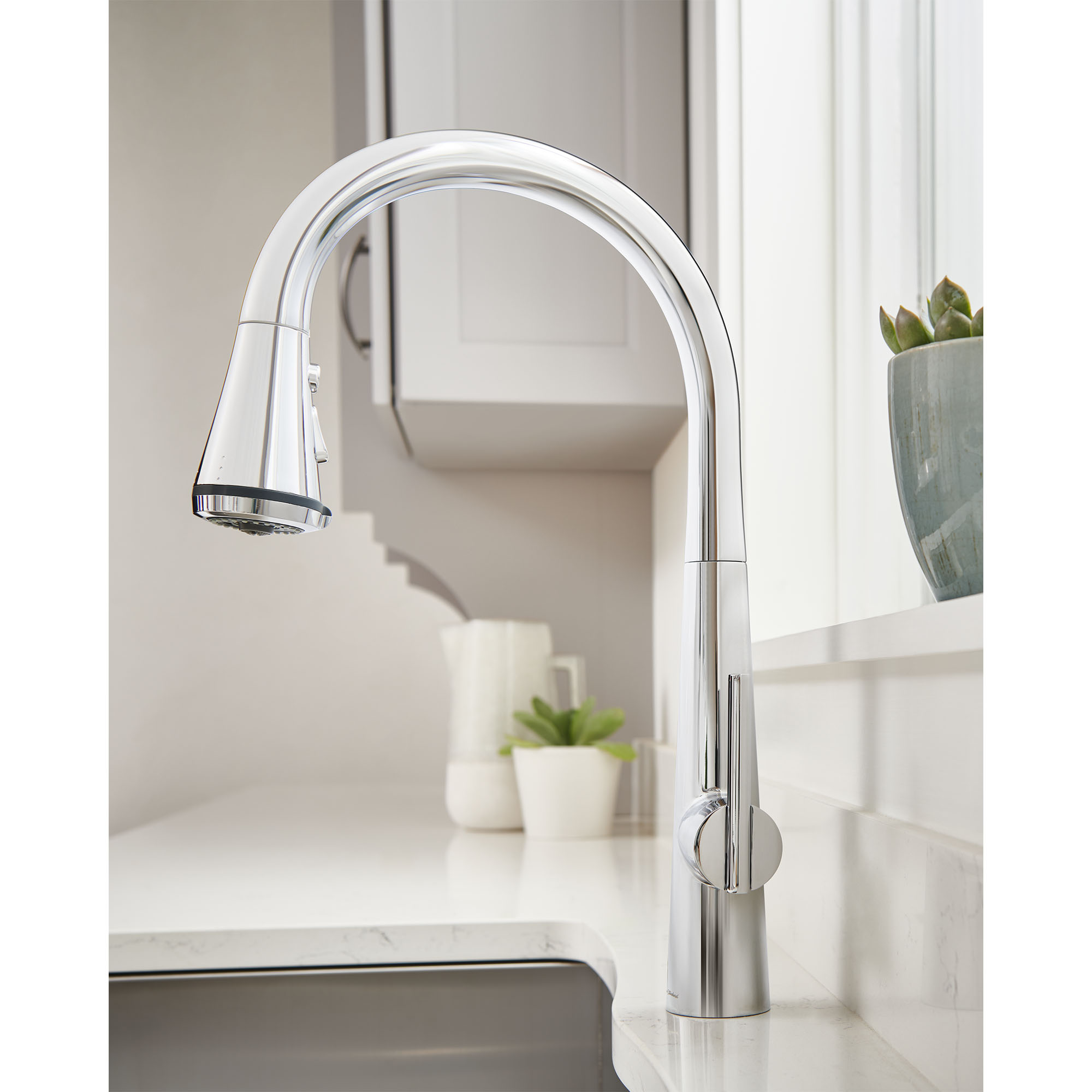Robinet de cuisine Edgewater Semi-Pro à monocommande et jets multiples, 1,8 gpm (6,8 L/min)